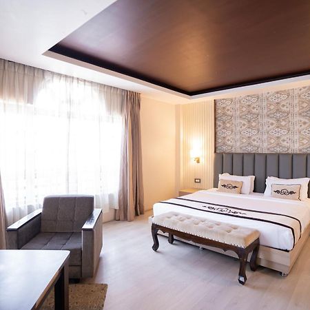 Lavie Residence And Spa Kathmandu Exterior photo